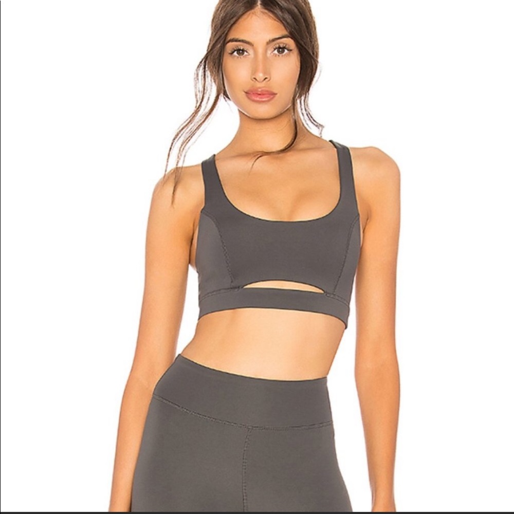 LOVE WAVE  NWOT Padded sports bra